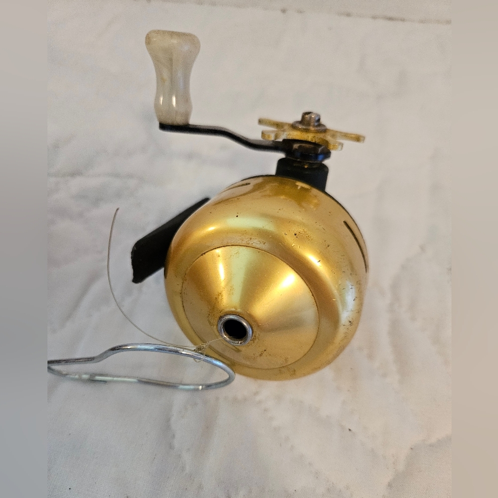 VINTAGE ABU GARCIA ABUMATIC 40